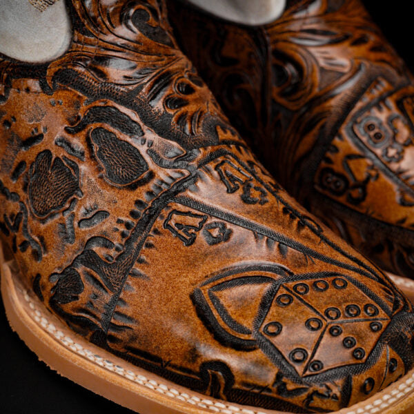 “The Dead Man’s Hand” Tan Safari