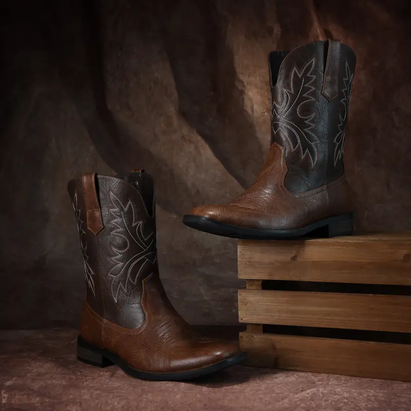 Embroidered Anti-slip Men's Cowboy Boots