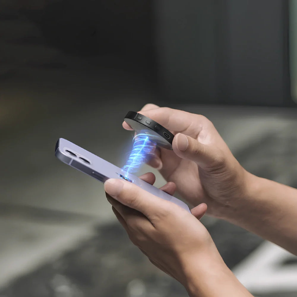 InstaGlow™ Magnetic Fill Light