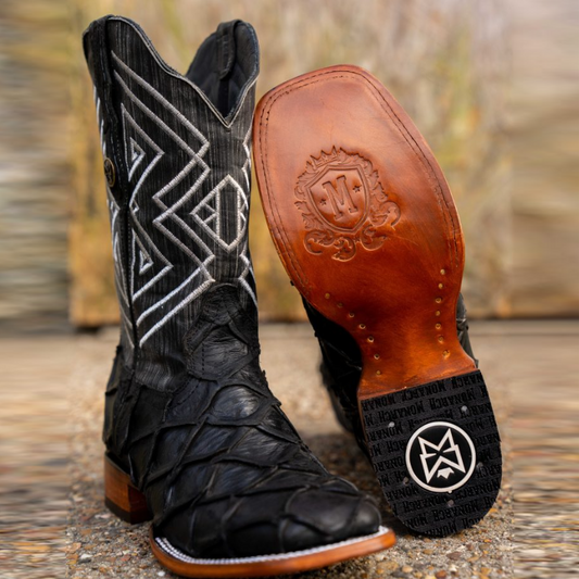 Print Rustic Background Black Square Toe Boots