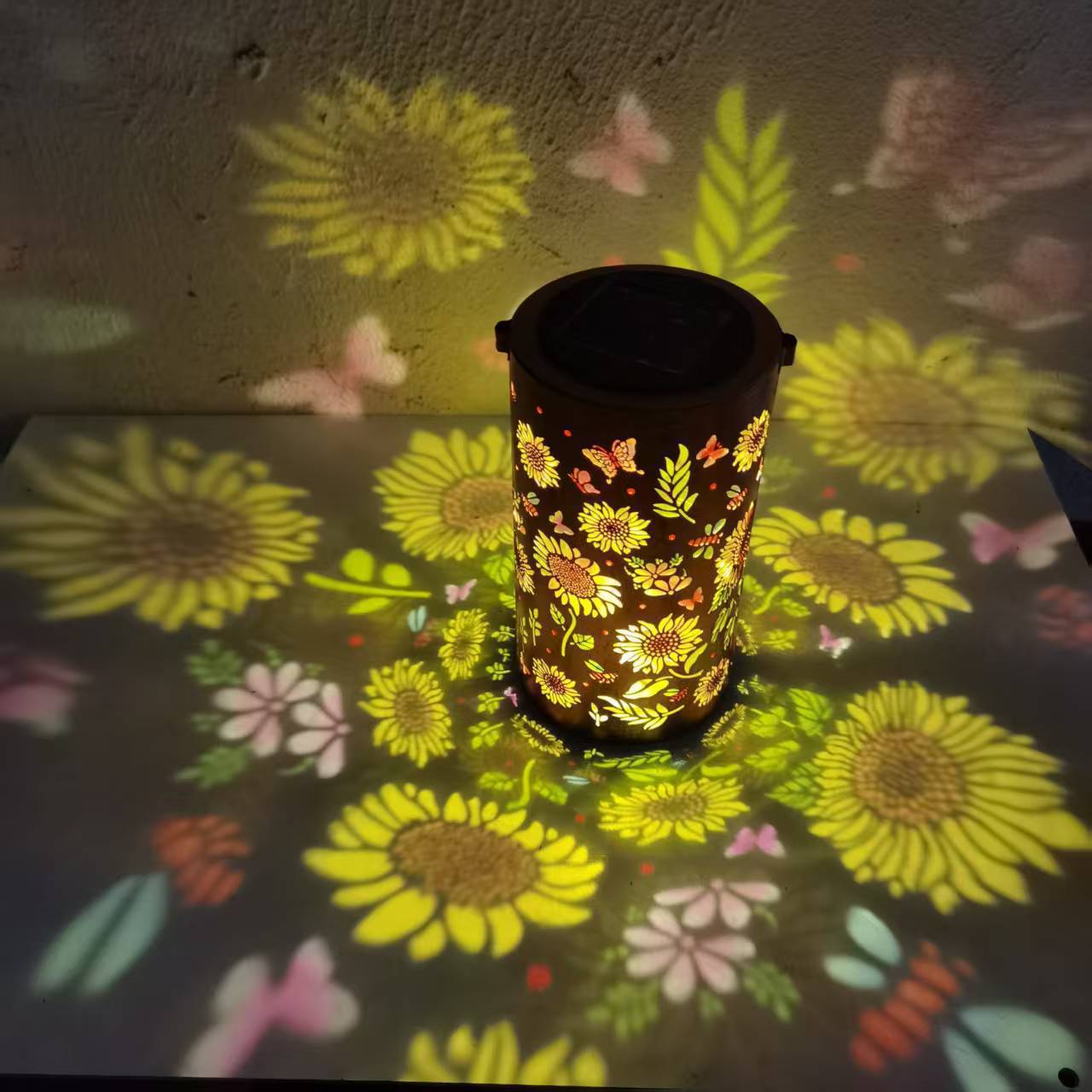 Colorful Solar Garden Lantern with Sunflower Lights