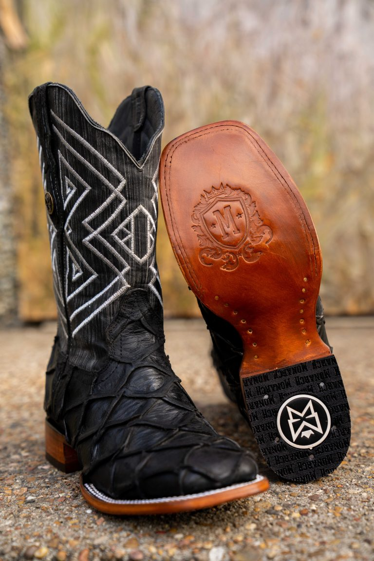 Print Rustic Background Black Square Toe Boots