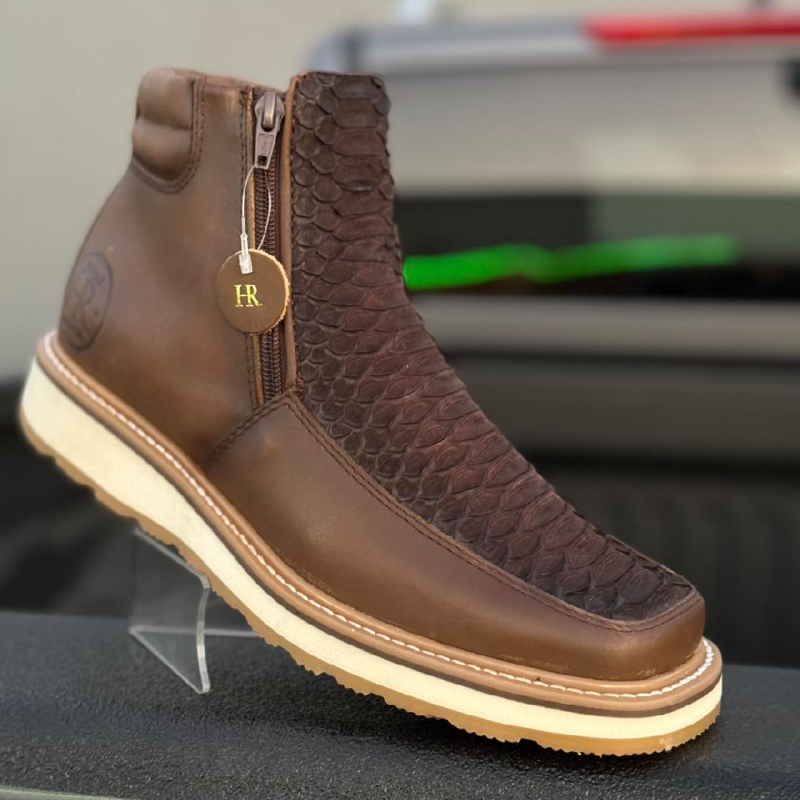 Frontier Stride Boots