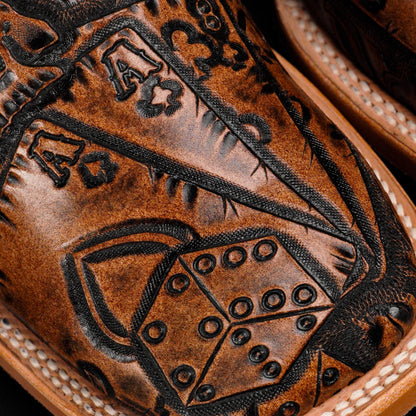 “The Dead Man’s Hand” Tan Safari