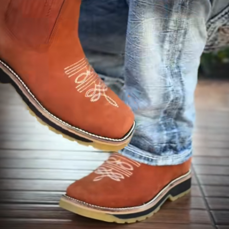 Classic Leather Cowboy Boots-Black