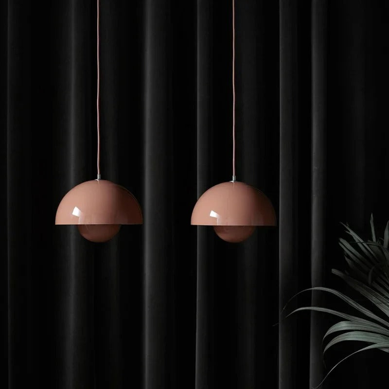 Eydis – Bauhaus Pendant Light Flowerpot