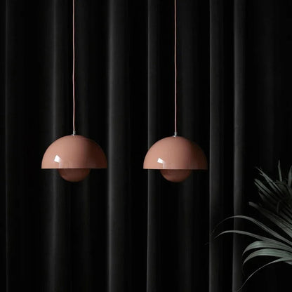 Eydis – Bauhaus Pendant Light Flowerpot