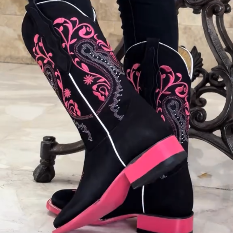 Hot Pink Stem Black Rodeo Boots