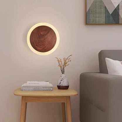Tormod – Modern Walnut LED Wall Light