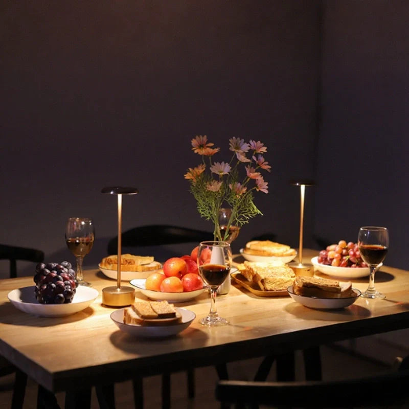 Luxora™ Tischlampe