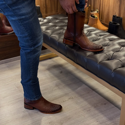 Whiskey Stride | Rivet Cristined Boots