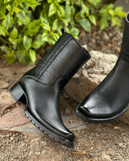 Elegant Handcrafted Black Leather Boots