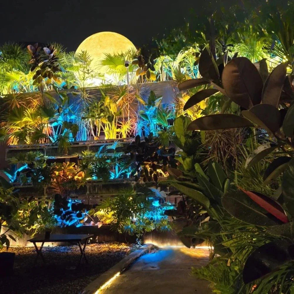 Selene™ Mondgartenleuchte