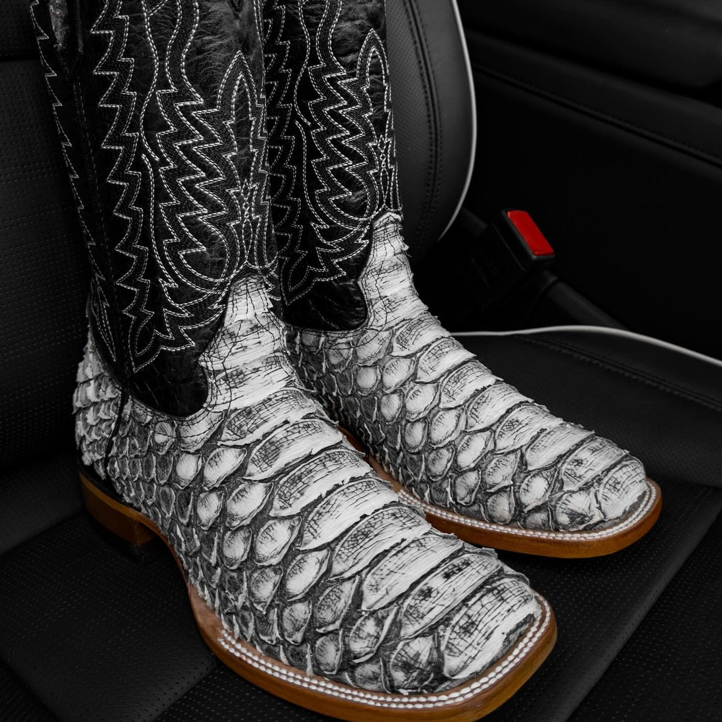 Men's Western Retro Python Print Boots