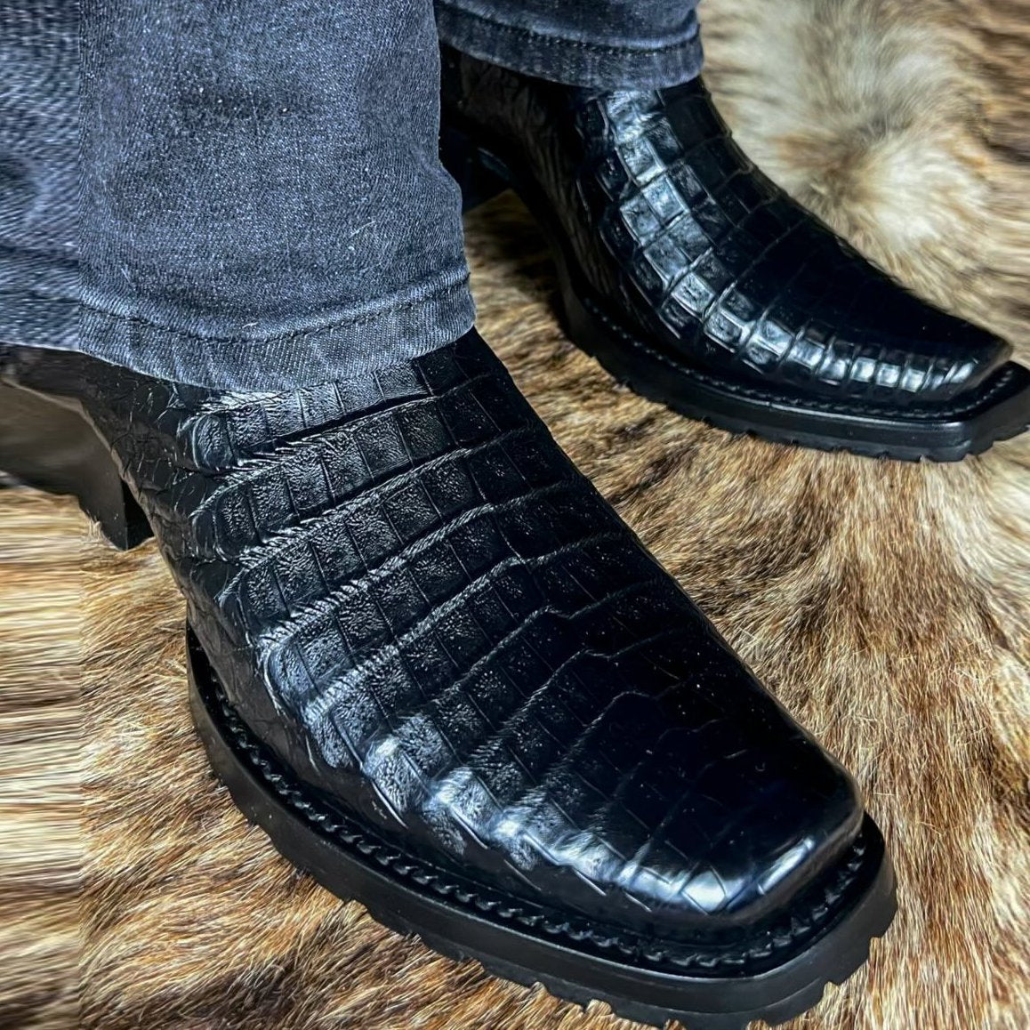 Men's Luxurious Black Crocodile Leather Boots